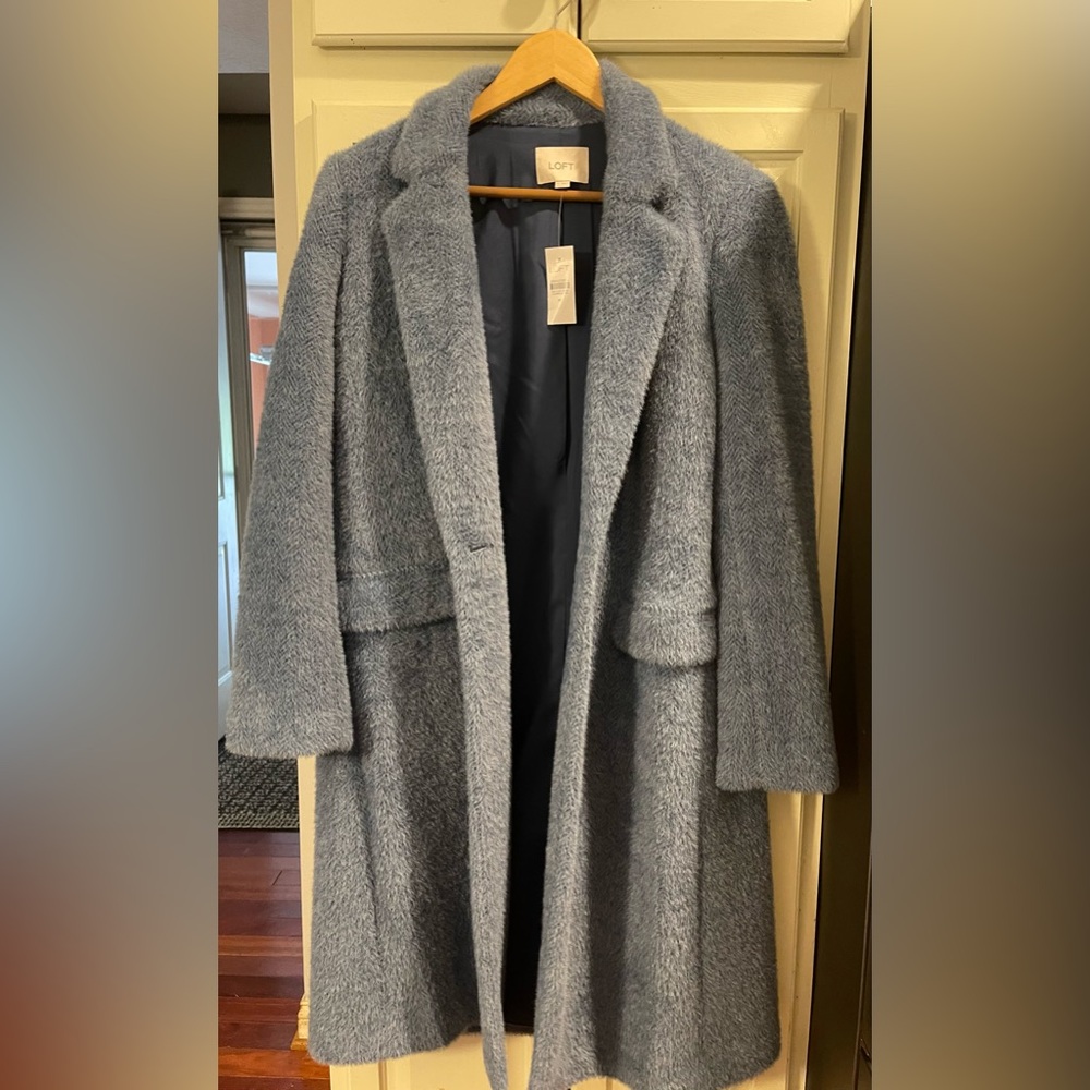 NEW Loft coat